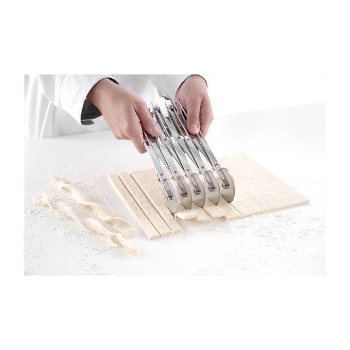 Rouleau multi-coupe avec 5 roulettes