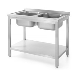 Table avec 2 éviers, avec étagère – vissée