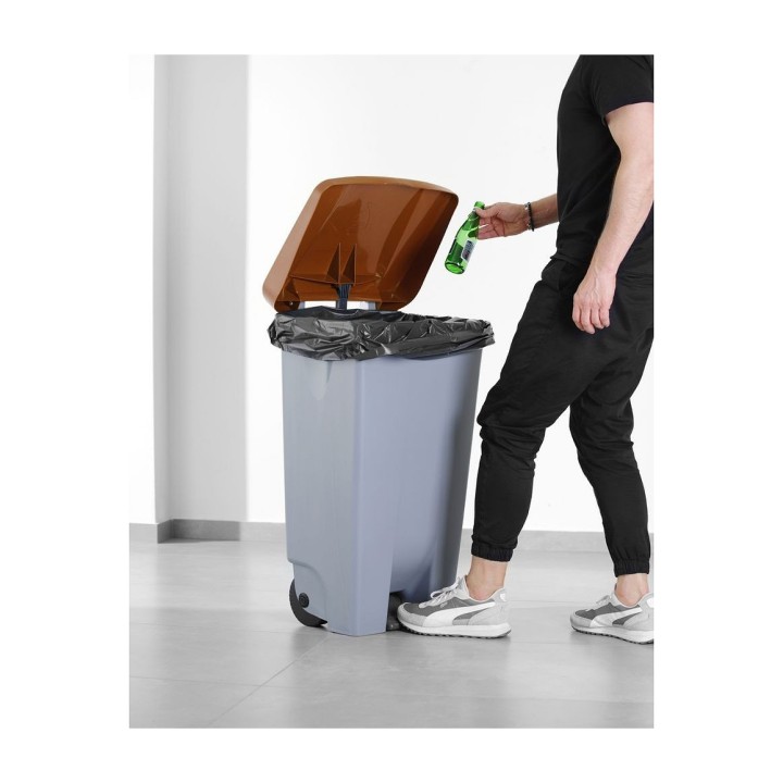 Couvercle pour collecteur à pédale