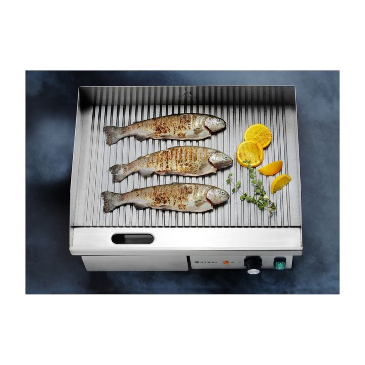 Grill rainuré