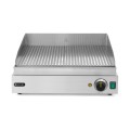 Grill rainuré