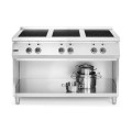 Cuisinière à induction avec 6 foyers