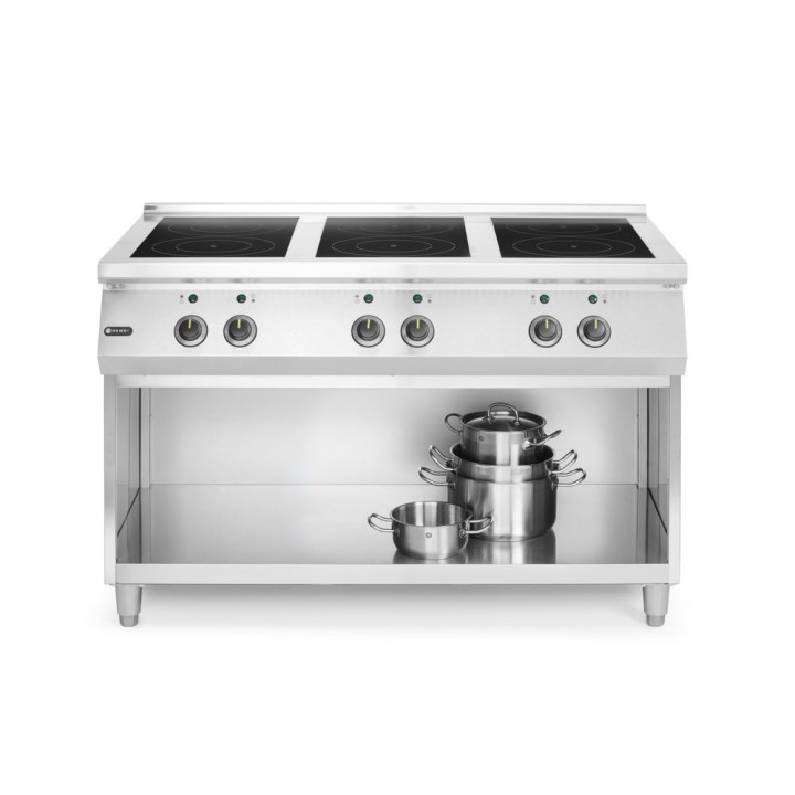 Cuisinière à induction avec 6 foyers