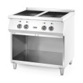 Cuisinière à induction avec 4 foyers