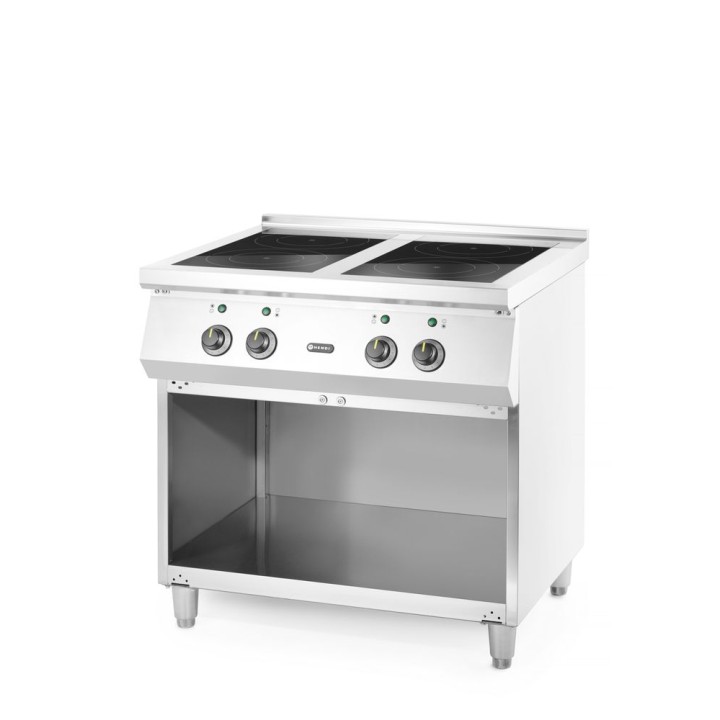 Cuisinière à induction avec 4 foyers
