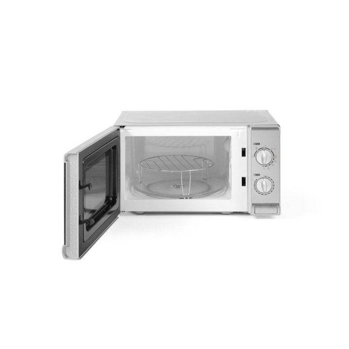 Four à micro-ondes avec grill