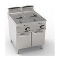 FRITEUSE GAS 2 x 17 L OP GESLOTEN KAST EGF890 TECNOINOX